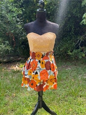 One of a kind upcycled sleeveless top (and skirt by Steve Madden). Size 4/S